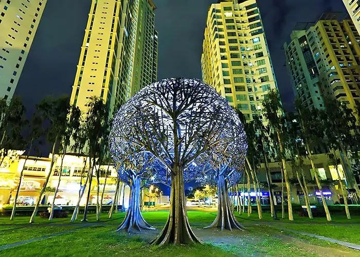 Apartment Free Welcome Breakfast, Bgc 1br, 300mbps Fiber, Steps To Mitsukoshi & Uptown, 14f